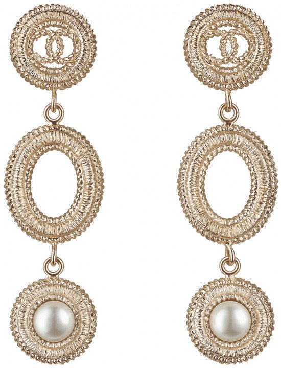 chanel earrings red