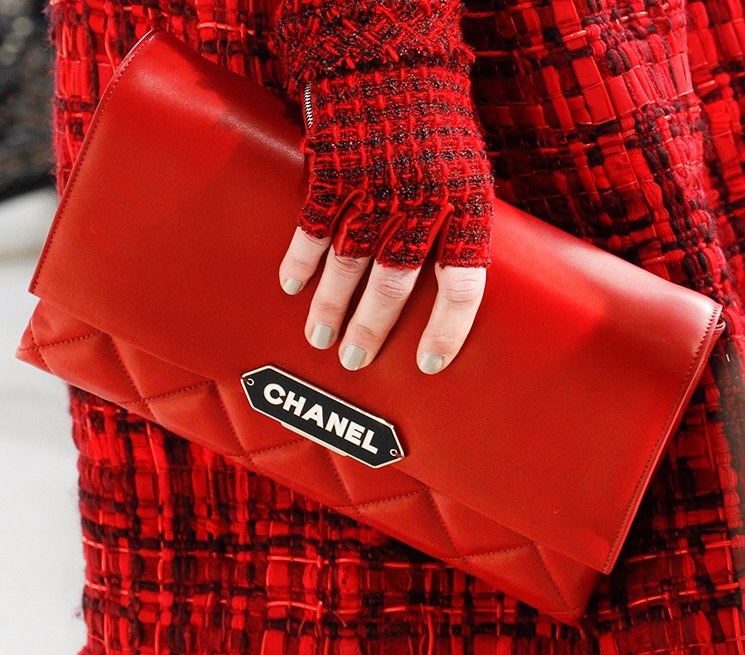 Chanel-Fall-Winter-2016-Bag-Runway-Bag-Collection-13