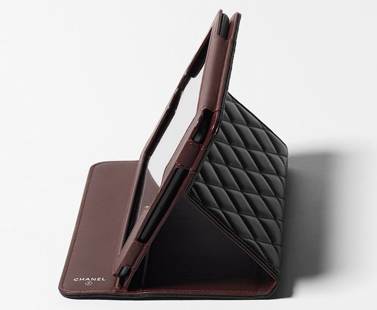 Chanel-Quilted-Tablet-Holders-4