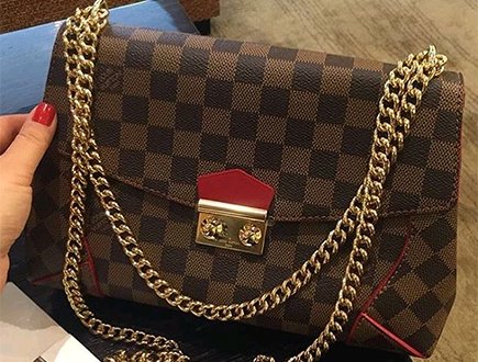 LOUIS VUITTON CAISSA Clutch, What is IN my PURSE
