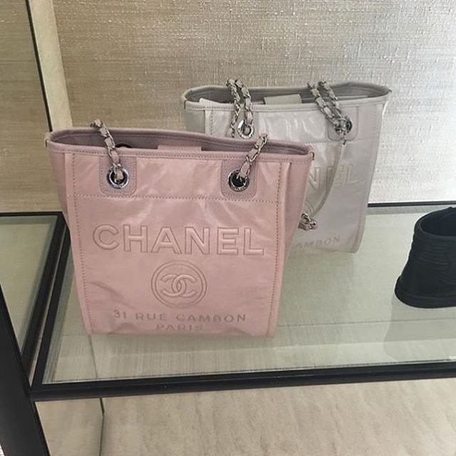 Chanel Signature Shopping Bag