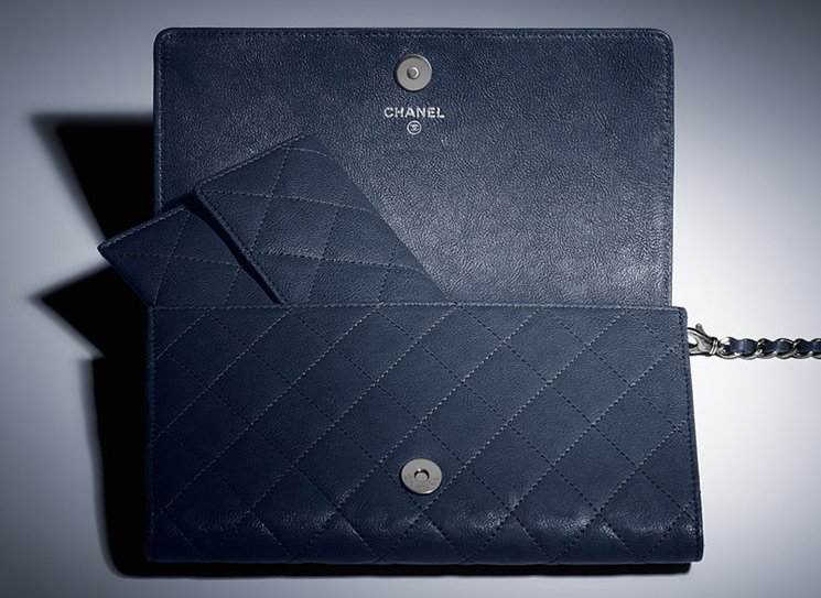 Chanel-Chain-Around-Quilted-WOC-3