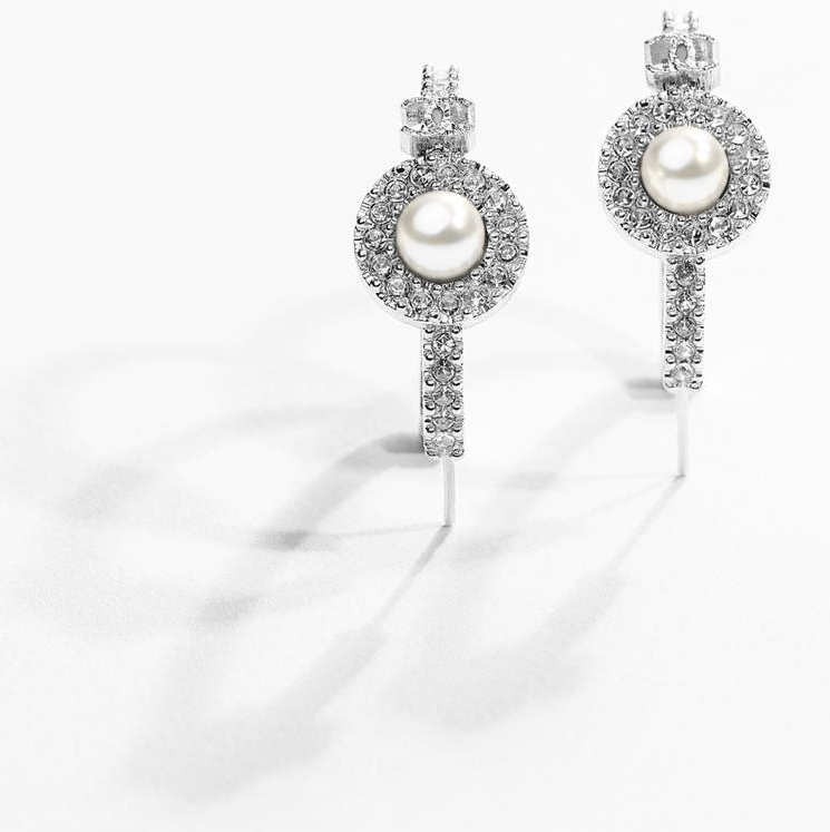 chanel-cc-cyrstal-pearl-earrings-2