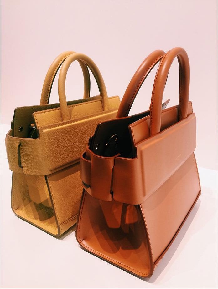 A Closer Look: Givenchy Horizon Bag | Bragmybag