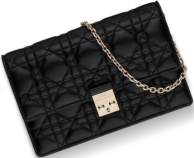miss-dior-wallet-on-chain-pouch
