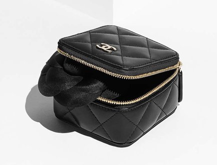 Chanel Small Quilted Pouch thumb 1