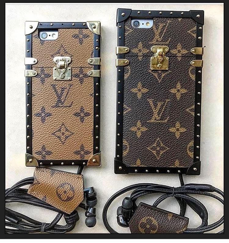 Are The Louis Vuitton Trunk-Inspired Phone Holders Going To Be The 'IT'  Thing?