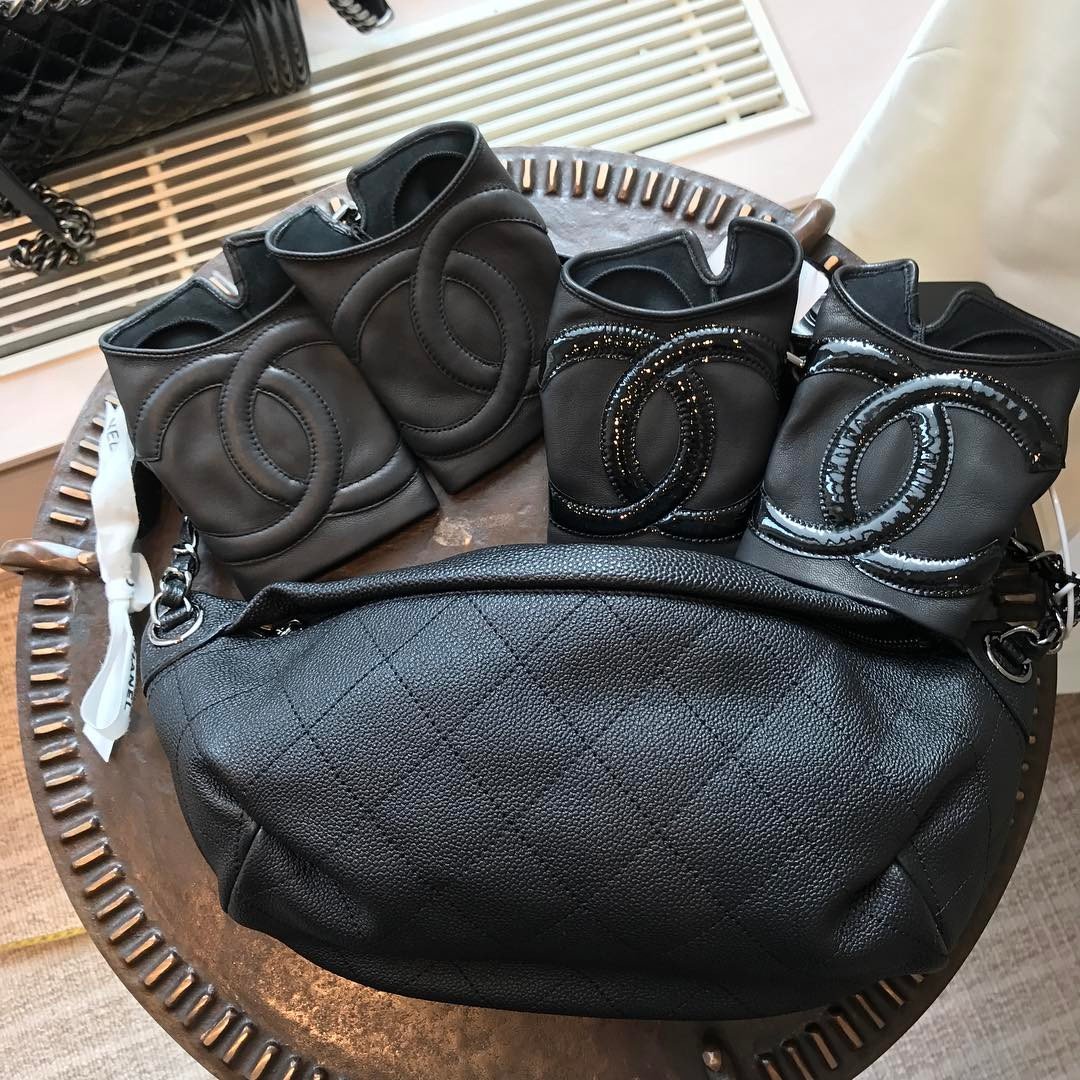 Chanel-Flat-Quilted-Belt-Bag-3