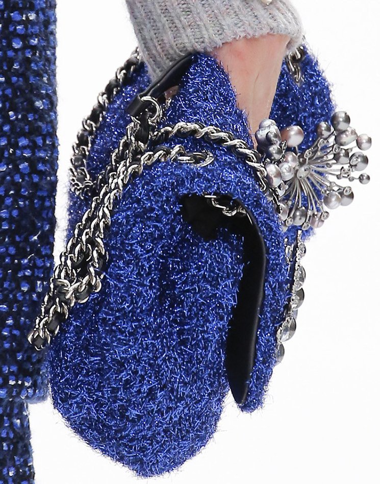 Chanel-Fall-Winter-2017-Runway-Collection-35