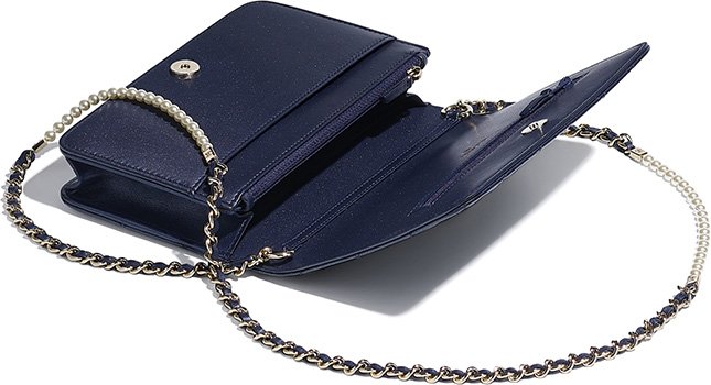 Chanel Pearl Wallet On Chain