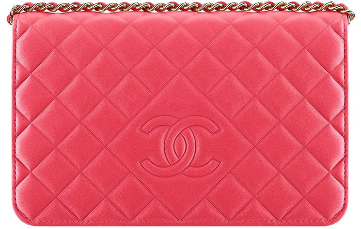 Here’s-Your-Second-Chance-To-Get-The-Chanel-Diamond-CC-WOC
