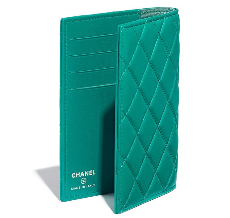 Chanel-Classic-Passport-Holder-4