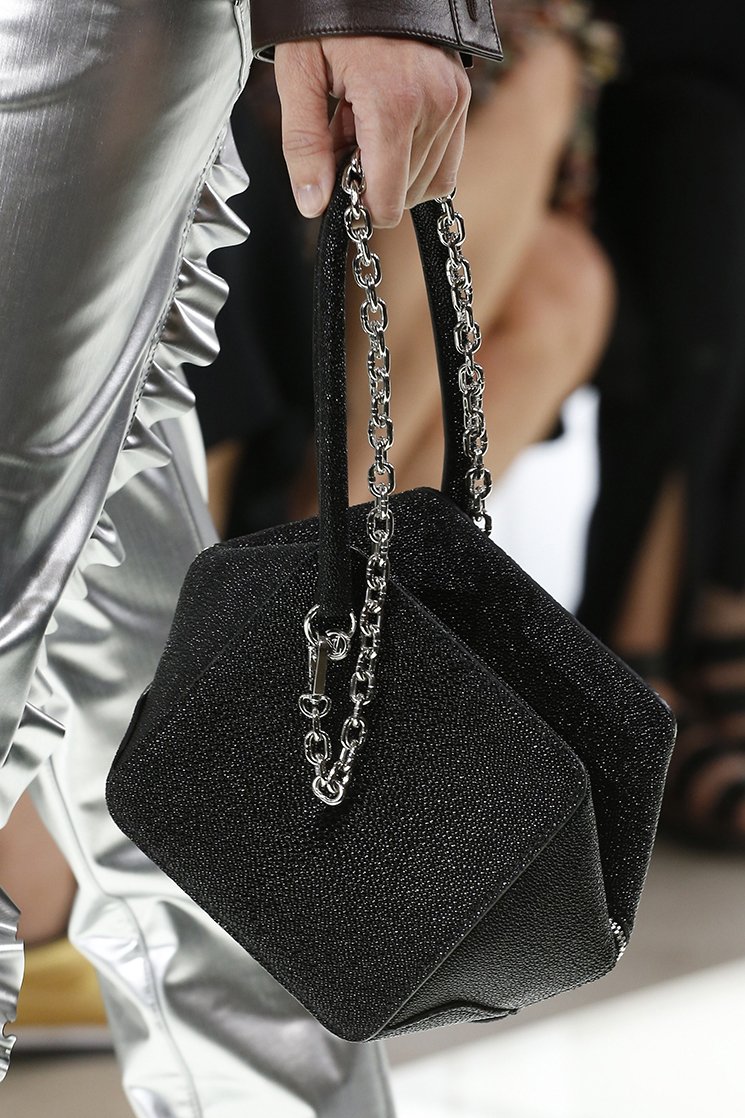 Louis Vuitton Spring/Summer 2018 Runway Bag Collection - Spotted