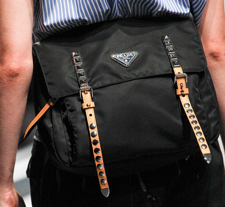 prada sling bag 2018