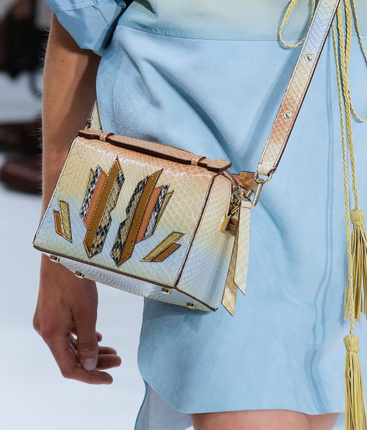 Tods-Spring-Summer-2018-Runway-Bag-Collection-21