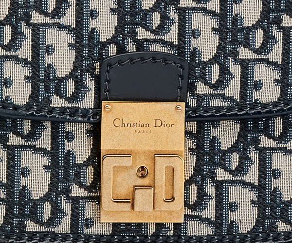 Dior-Oblique-Bag-Collection-17