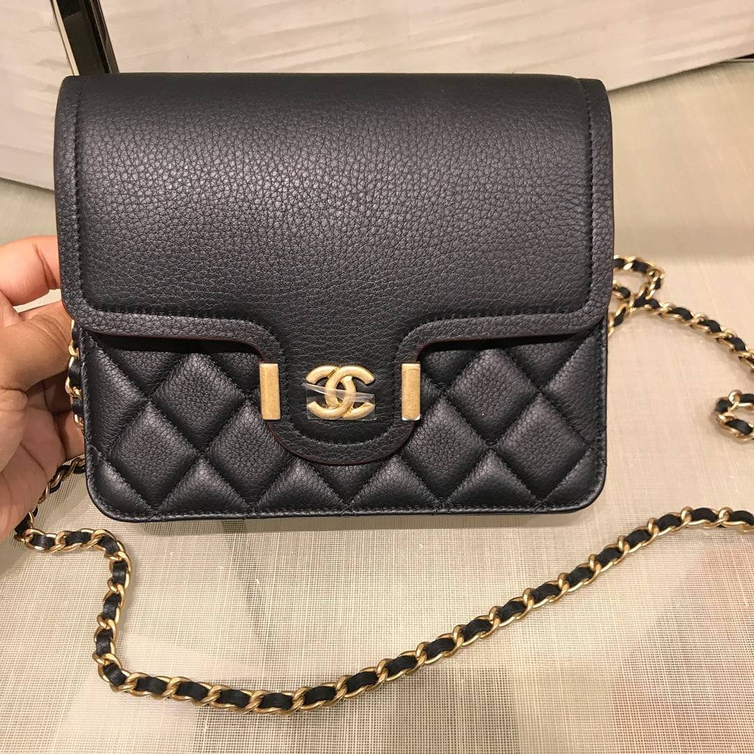 Chanel-Archi-Chic-Bag-3