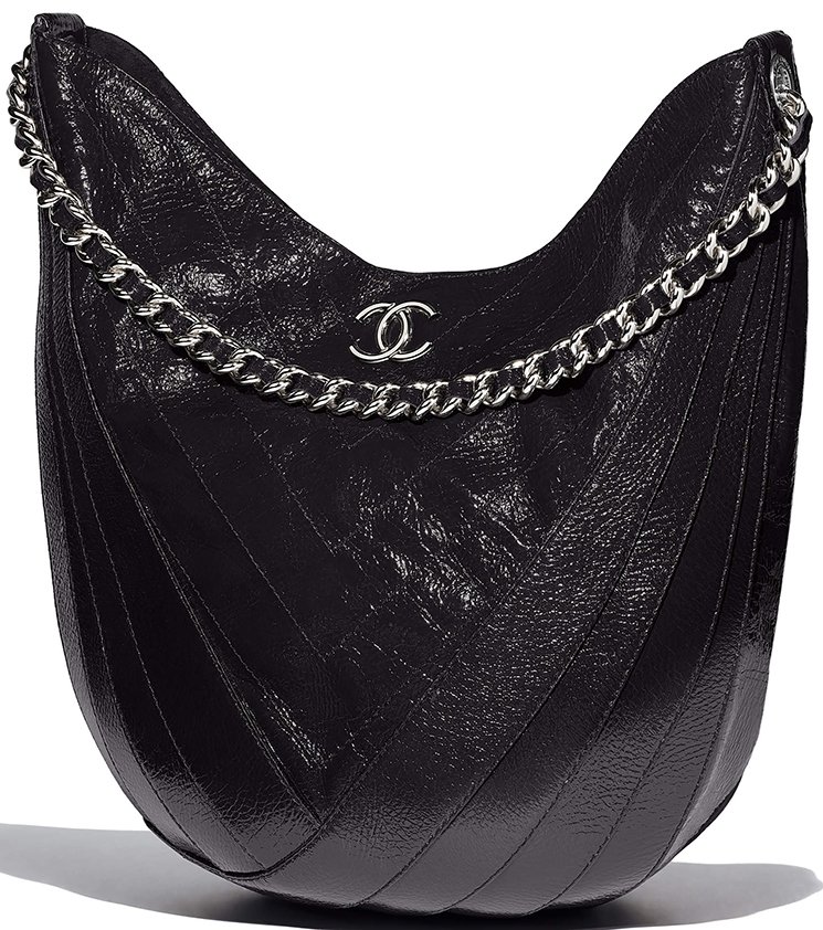 Chanel White Hobo Bag Small & Mini in Crumpled Leather w/ Medium Gloss  Finish #chanelcruise #chanel 