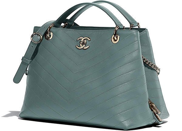 Chanel-Chevron-Chic-Bag-Collection-10
