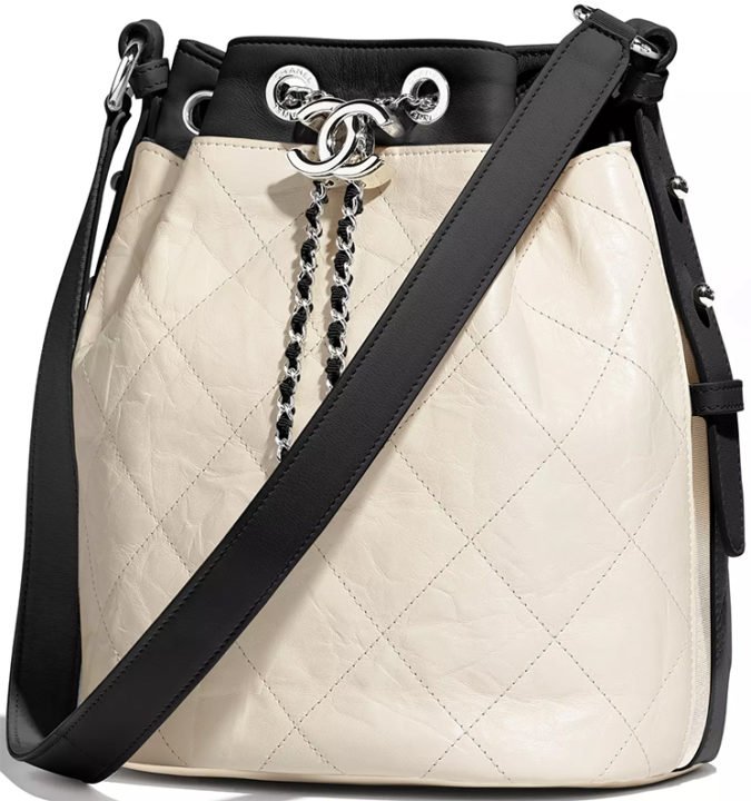 Chanel Ivory Black Calfskin Bag | Bragmybag