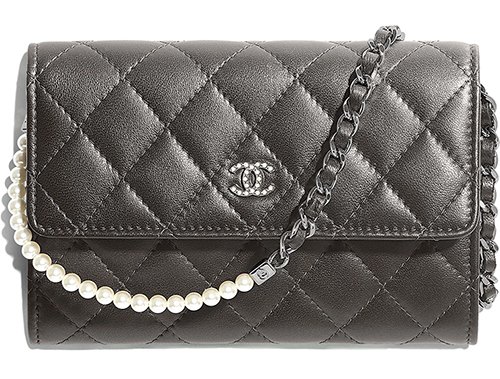 Chanel Pearl Classic Clutch With Chain thumb