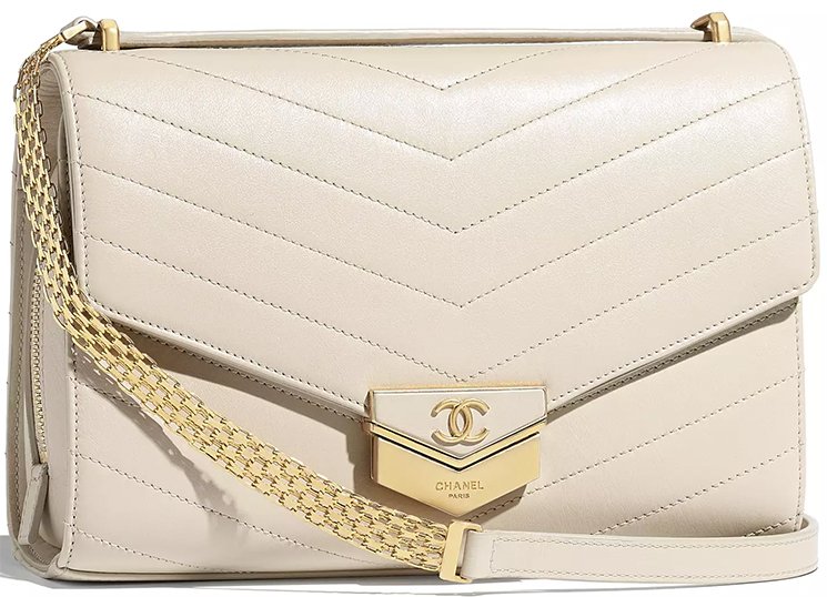 Chanel-Pre-Fall-2018-Bag Collection-71