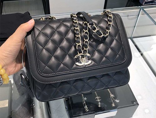 Chanel Vintage Flap Bag | Bragmybag