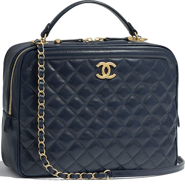 Chanel CC Vanity Case 8