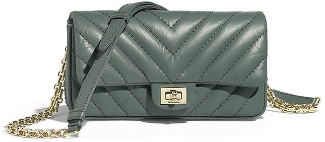 Chanel Reissue 2.55 Waist Bag 4