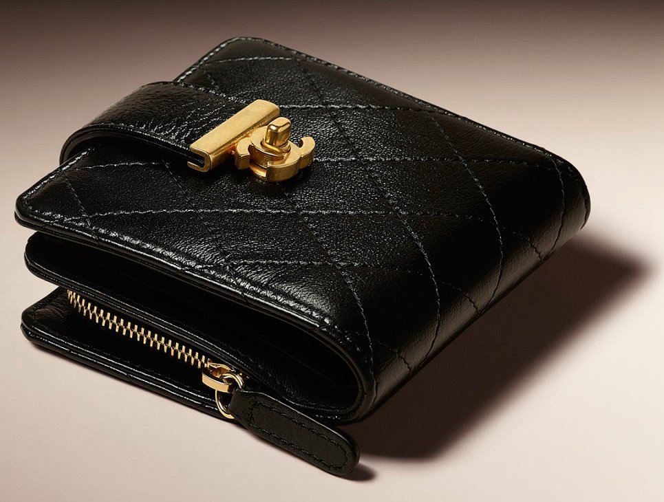 Chanel Small Square Golden Class CC 2.0 Wallet | Bragmybag