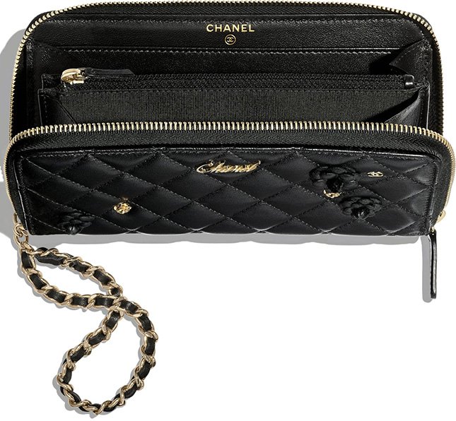 Chanel Flower Clutch With Chain