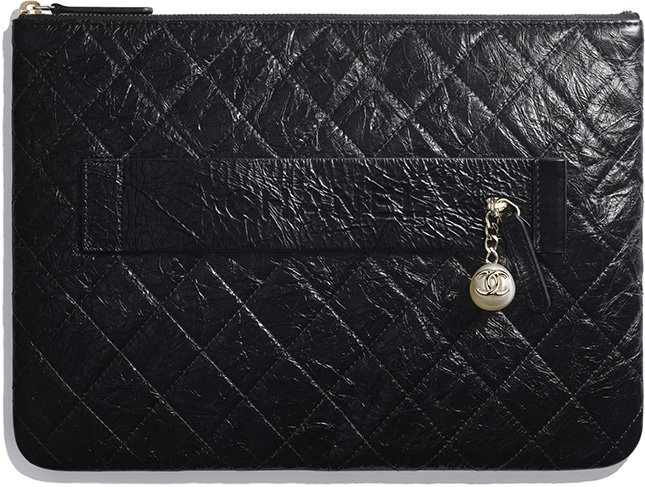 Chanel Case With Pearl Charm And Handclasp