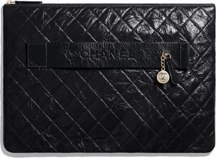 Chanel Case With Pearl Charm And Handclasp thumb