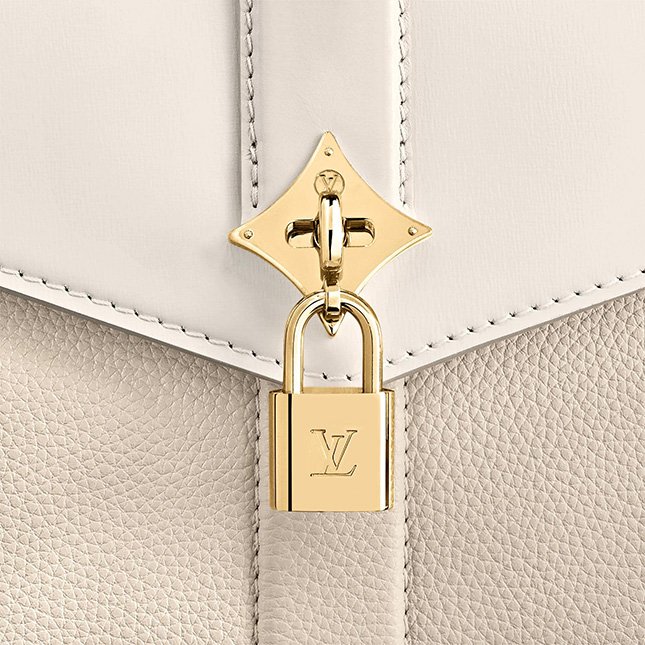 Louis Vuitton Rose Des Vents Bag