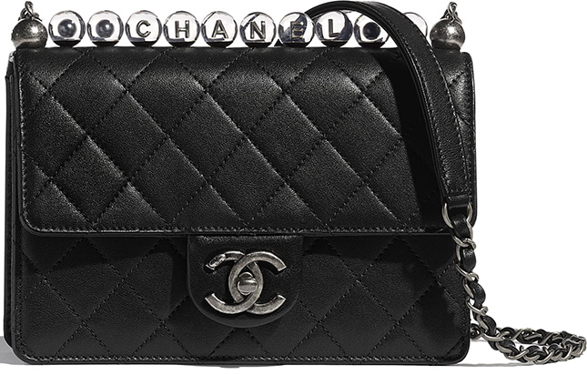 chanel purse with pearl chain