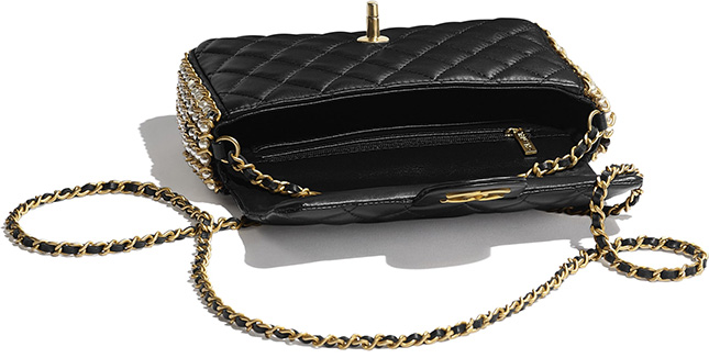 Ultra Rare CHANEL Paris -Bombay Minaudière Doll Clutch Collector's Mint For  Sale at 1stDibs