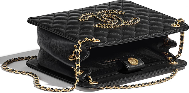Chanel Accordion Tote Bag With Woven Chain Logo Is The Petite timeless Tote Bag Modernized