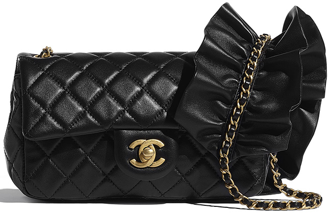 chanel fall winter 2021 22 bags