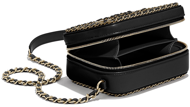 Chanel CC Filigree Chain Around Clutch With Chain