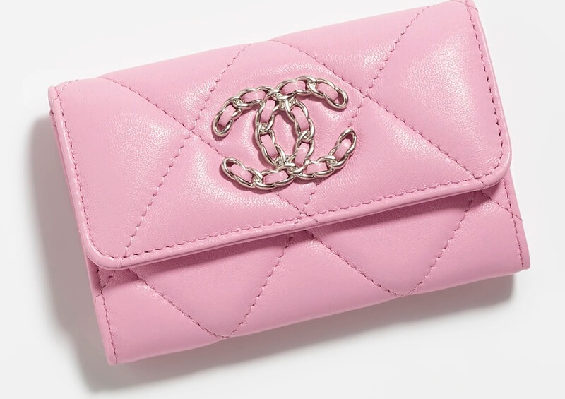 chanel classic card holder