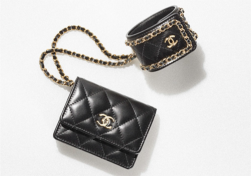 Chanel Card Holder With Cuff thumb