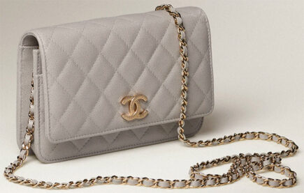 CC Classic Woc 20cm White Grained Calfskin Black Hardware