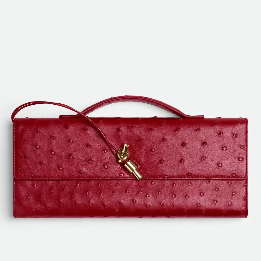 Bottega Veneta Andiamo Clutch Dark Red