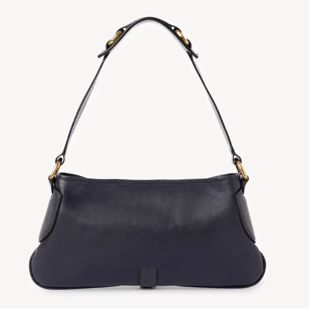 Chloe Kerala 25 Shoulder Bag In Soft Leather Black Navy Interior pockets 2