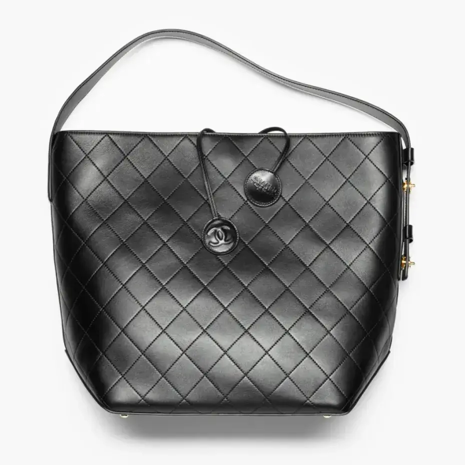 Chanel large bucket bag calfskin gold tone metal AS6266B2407394305