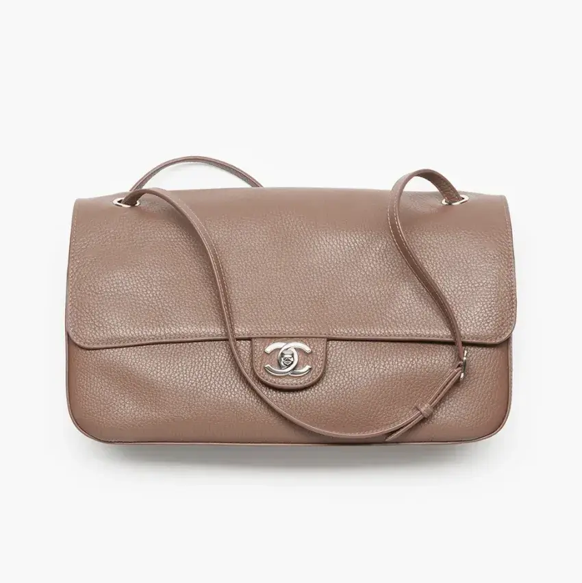 Chanel maxi flap bag grained calfskin silver tone metal AS6231B24008U8391