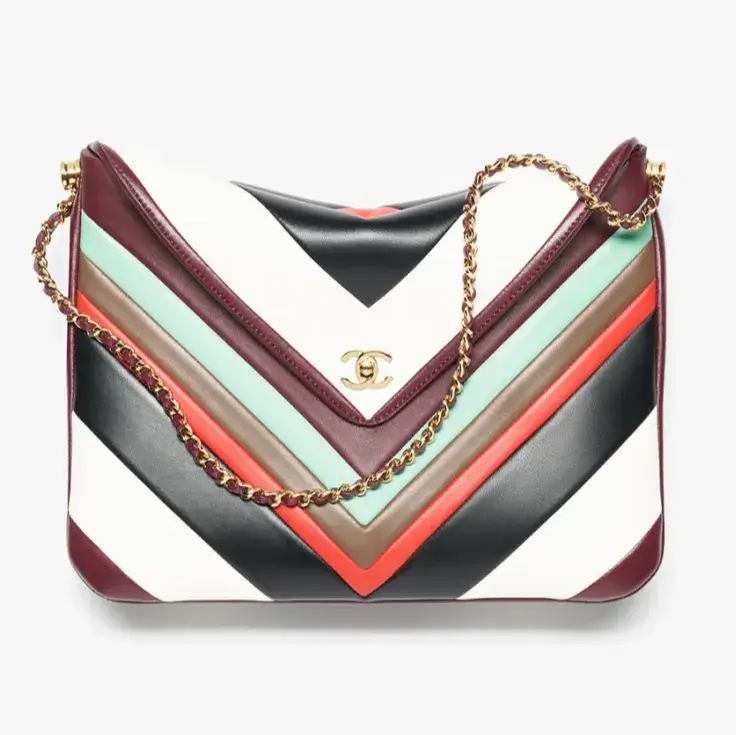 chanel large hobo bag lambskin gold tone metal AS6209B24155U9488