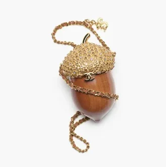 Chanel acorn minaudiere wood strass gold tone metal AS6441B24955UA977