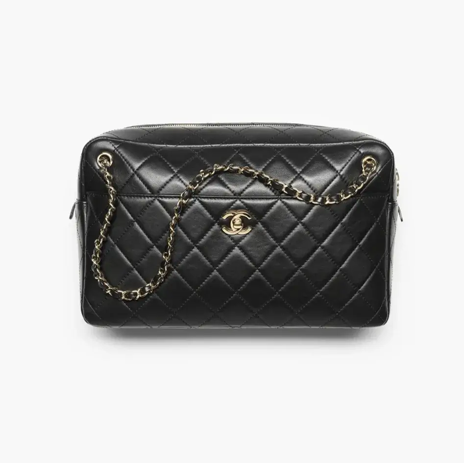 Chanel maxi camera case lambskin AS6444B2501394305