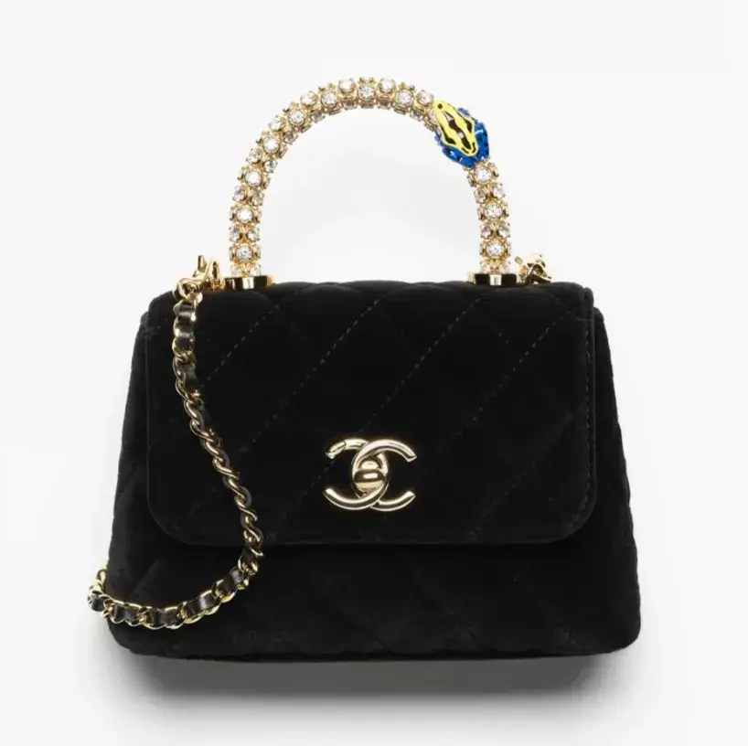 Chanel clutch with chain velvet strass enamel gold tone metal AP4244B2480594305